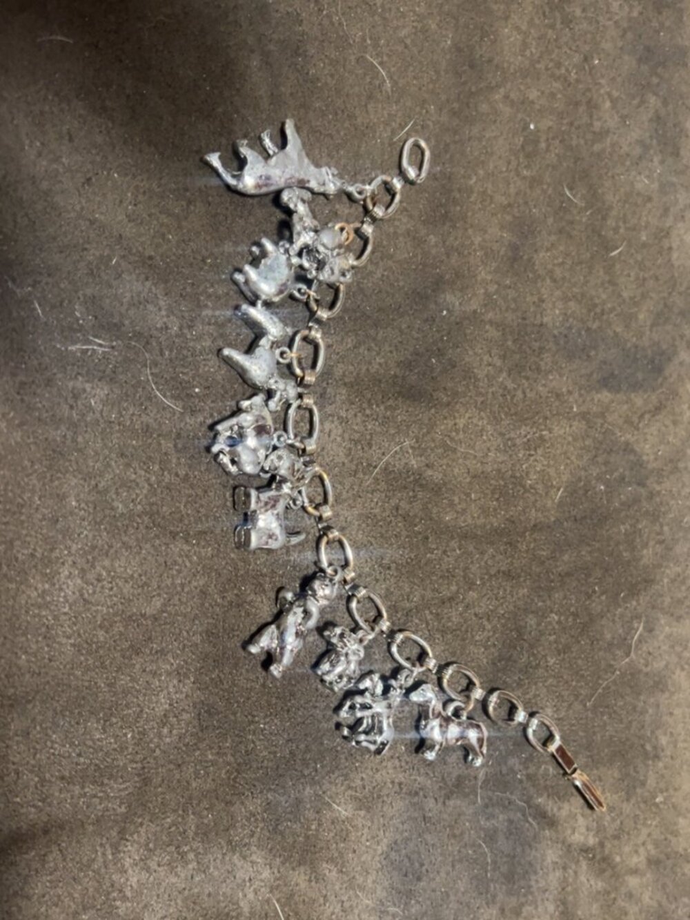 Vintage costume Silvertone animal charm bracelet